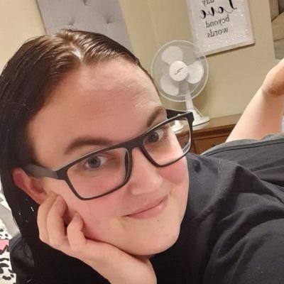 LoriLandka55025's profile picture. 