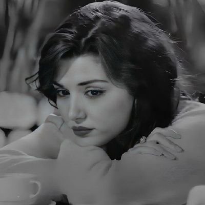 مأجور يا قلبٍ تعلق بالاوهام
حظه ردي حتى بالاوهام خايب
AHU📚