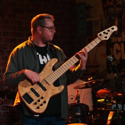 Professional Bass Player, Bandleader, Composer & Music Educator. Endorsee of ACS Custom, Aguilar Amplification, La Bella Strings, Overwater & Remic Microphones.