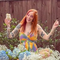 Ella (@megspeachez) 's Twitter Profile