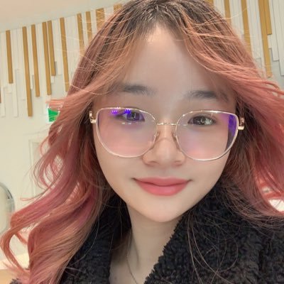 lananh530's profile picture. "Success is not the key to happiness. Happiness is the key to success. If you love what you are doing, you will be successful."🏆