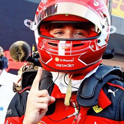 sebilecfosi's profile picture. jumping from one hyperfixation to yet another