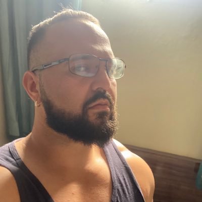 BrNunoLopes's profile picture. A volta do cão arrependido