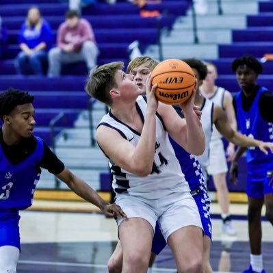 6’7- C/PF - Coahulla Creek High School - GPA 3.7 - phone number 706-428-1800 🏀 @YHC_MBB