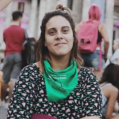 Lic. en comunicación social @UCESCom, Fotógrafa @ISEC_Edu, militante de la @JR_EnLucha y noctámbula sin arreglo.