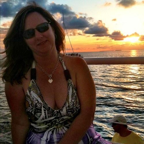 micchic70's profile picture. 