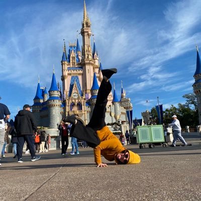 recinosliza's profile picture. no pos guau