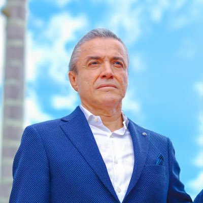 ¡Toda una vida de gestión por Caicedonia!