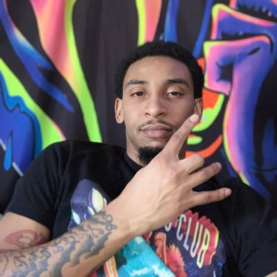 ytry_myguyttv's profile picture. 