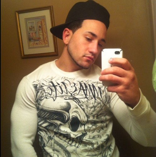 MFiddi's profile picture. 21 full italian an tatted up lol outgoing great to get along with always make people smile an always down to do something get to know me ;)