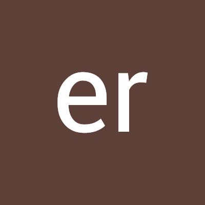 le_er87598's profile picture. 