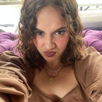 mmm070503's profile picture. círculo nuevo pq en el otro me boleteo luego