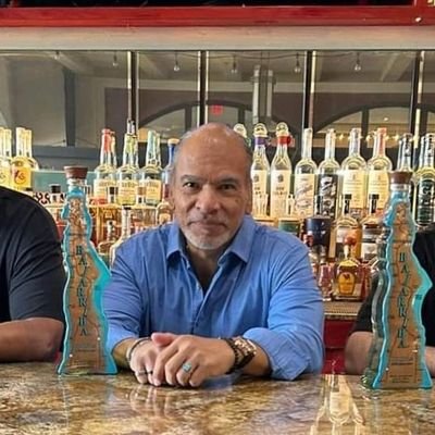 Master Catador @tequilaaficion & Agave Spirits Consultant.  Amazon Bestselling Author.  Tequila teacher, Mezcal mentor, Cigar smoker, Cat daddy.