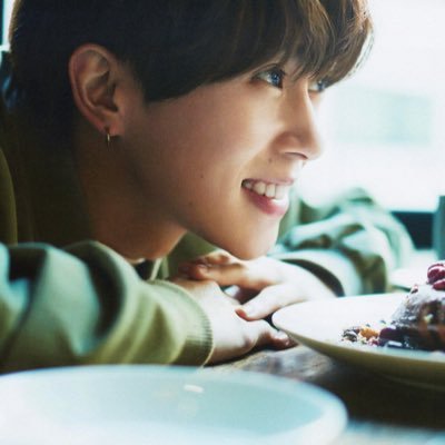 wxnonsense's profile picture. Aえ! group ❤️ & friends, jdramas, cdramas ✨ Serial Tweet Liker & Fandom Ancient ✨ 日本語OK ✨ Translating at @betsuniaekedo