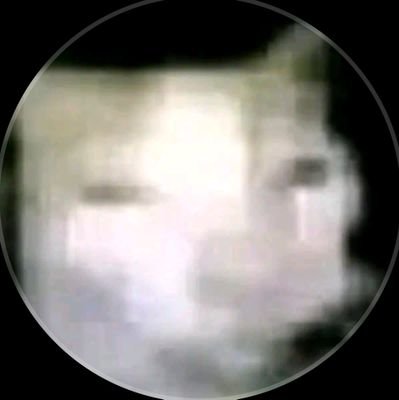 lllllaaamk's profile picture. 