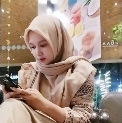 khansanadhilah's profile picture. Accounting '14 Universitas Brawijaya
Master of Management Universitas Brawijaya