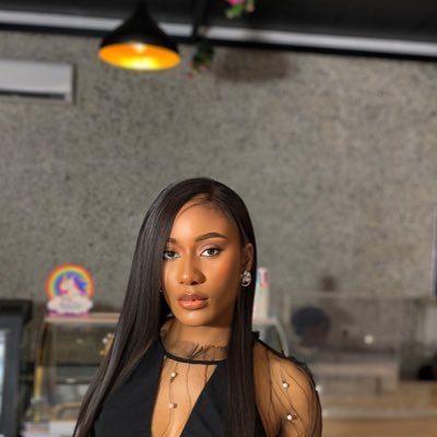 vivi_ene's profile picture. 