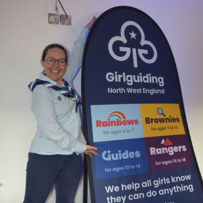 Official account for @Girlguiding_NWE's Region Chief Team. Tweets by Rona Rommel (RR)