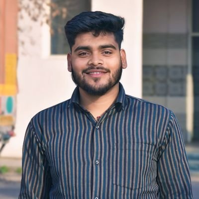 AdityaYada61824's profile picture. किस्मत कुछ ऐसी थी की चैन से जीने की हिम्मत ना हुई,
जिसको चाहा वो मिला नहीं, जो मिला उससे मोहब्बत ना हुई…!