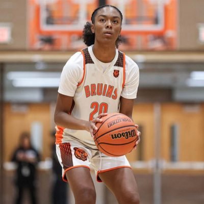 Class 27’ 🎓 3.67 GPA:Northrop High School/ 5’11 Combo Guard 🏀/Long Jump, 100m & 200m 🏃🏾‍♀️