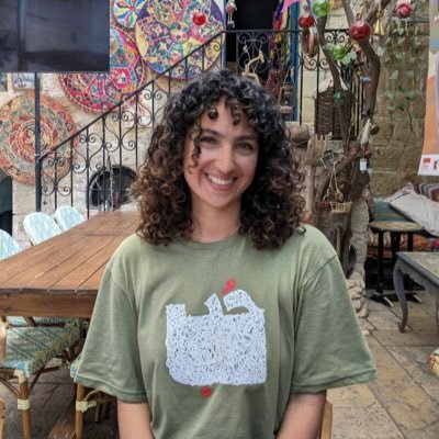 SarahIhmoud's profile picture. Sociocultural anthropologist, Asst. Professor @holy_cross. Founding member, @PalFeminist