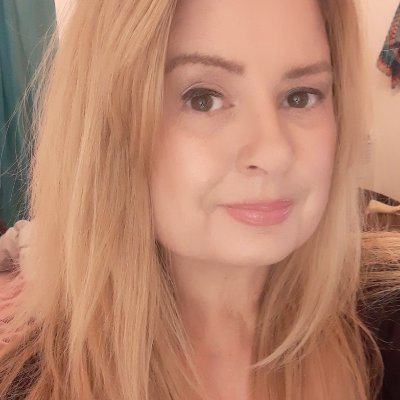 RoxyRouge's profile picture. Married to my best friend,mother of a beautiful daughter,a US NAVY Son, & a sweet pit bull,BAES Alumni @WGU,Licensed Cosmetologist&CIDP Warrior