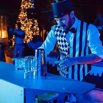 Barman Show | Barmani Profesionisti | Bar Entertainment | Servicii Flair Bartending by @gold_events_ro | +40729-041-040