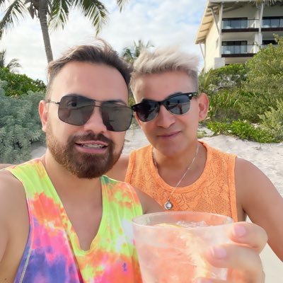 Andhy_Isaak's profile picture. Valdiviano, felizmente casado y viviendo la vida a cada minuto....