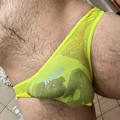 frank10691228's profile picture. 