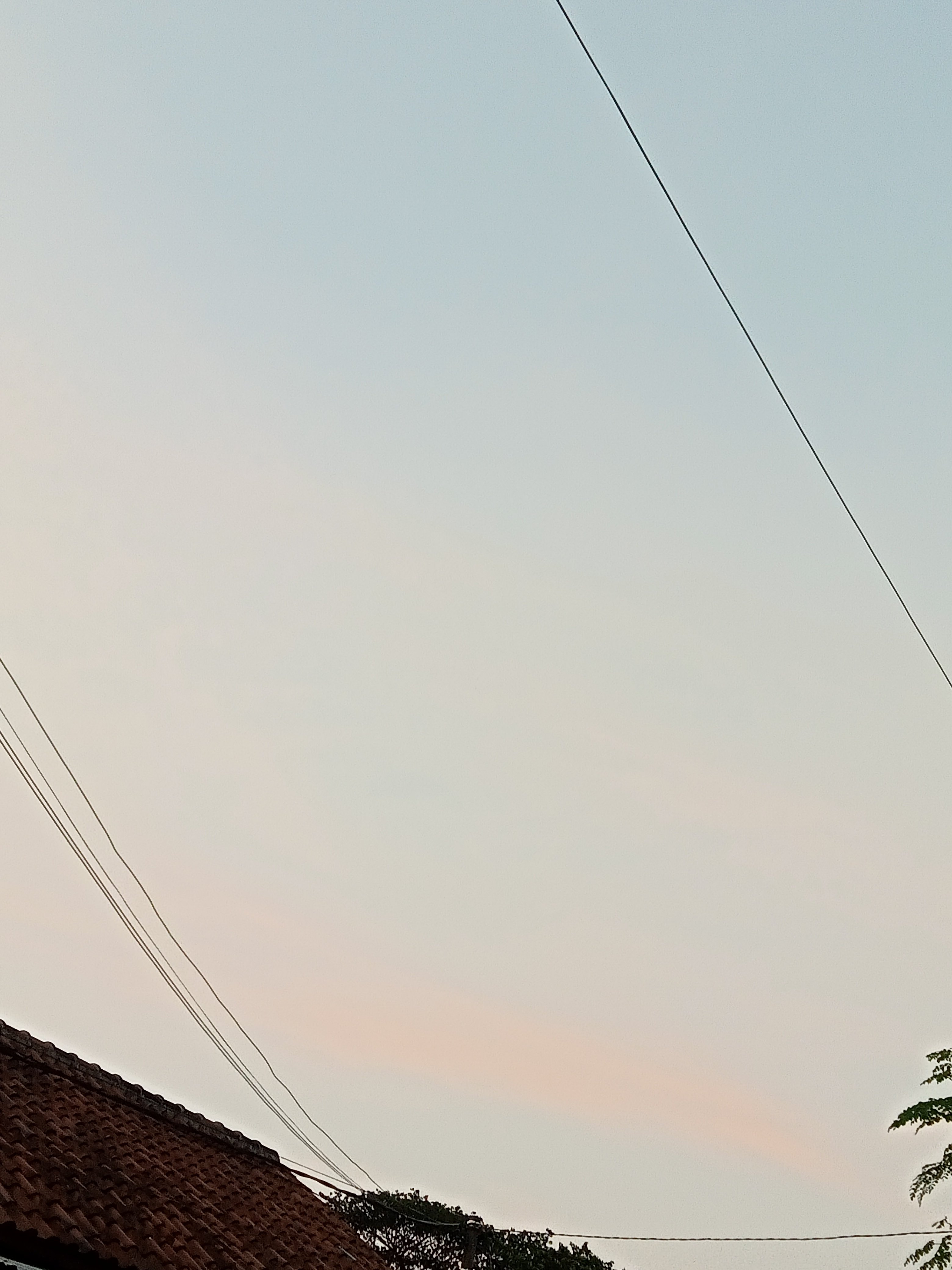 Cocoer_bybyk's profile picture. gelembung💙🖤ga karam cuma kena badai dikit🤏maka dari itu kapalnya menyelam jadi kapal selam😁🙏