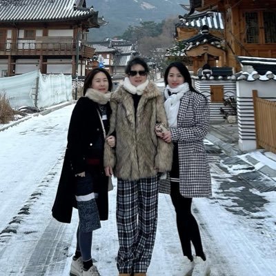 Rayasxaiggs's profile picture. Everything that happens to us is a reflection of who we are.