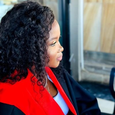 sinenkholelo's profile picture. God first

12/06