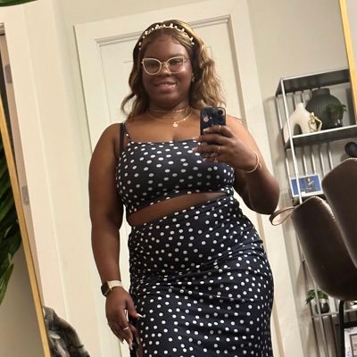 Self Contained.👑 Content🤗 Trust in God🙌😇 🇩🇲767🇩🇲 🏝Island~Girl⛱ 🌎🌍🌏 #GramFam22 🐯