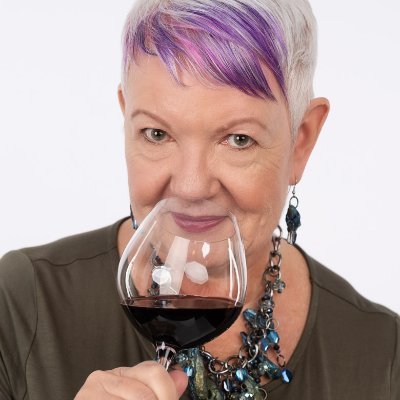 Podcast host of Wine Behind the Scenes. Eternal wine student, world-wide traveller, lover of wine, food and culture. Love to share everything I know about wine!