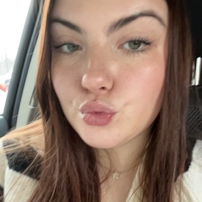 dilfluvr505's profile picture. 