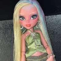 christopher(@christophsdolls) 's Twitter Profile Photo