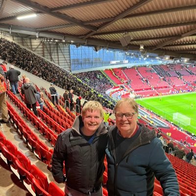 mikeythorne21's profile picture. 