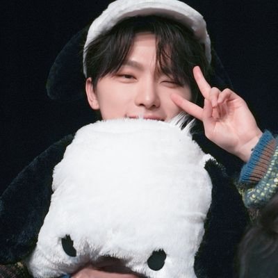 ma_petite_chose's profile picture. your new 1&Only  🌟 DINO나라 🌟 everyone's baby 🌟