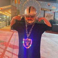 Ty (@labarge_) 's Twitter Profile