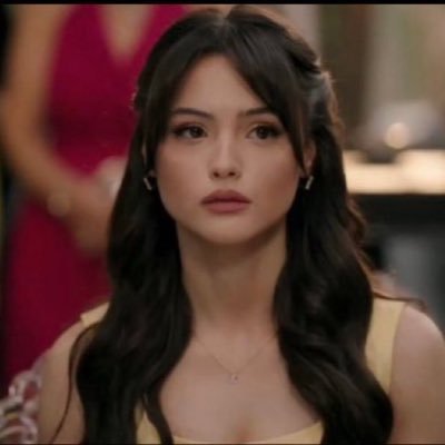 lucreziab0rgia's profile picture. 