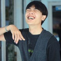 ɐɹʇndɐs ıʍp (@dwisssaputra) 's Twitter Profile