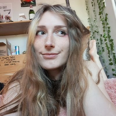 sweetipie extraordinaire finnish trans girl she/her  // https://t.co/NfKexLts01 NSFW