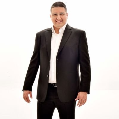 Periodista del diario @ABCDigital, la radio @ABCCardinal y el canal @ABCTVpy. Hincha de @CCP1912oficial.