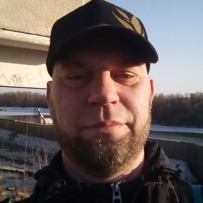 stenlisljantin's profile picture. Высокий 🐻🏳️‍🌈🇷🇺