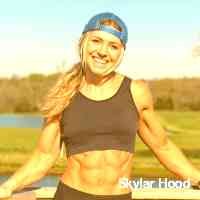 hoodkylar's profile picture. creative | emotional | always romanticizing life 
I take pictures emiliacollective ✨🎞️
📍D.C.ish