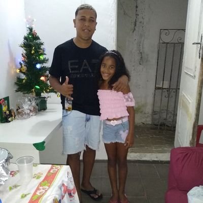Deus é bom o tempo todo, toda honra e toda glória é do SENHOR 🙏🏾 // @vascodagama ✠ ⚽ // Pai da Thiffany ❤️