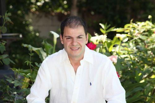 isfinis's profile picture. 