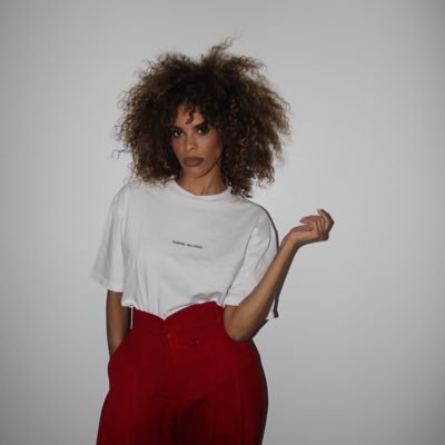 mirnajose18's profile picture. Heights Adjacent, Bronx gal!!! Hair Stylist by Trade.