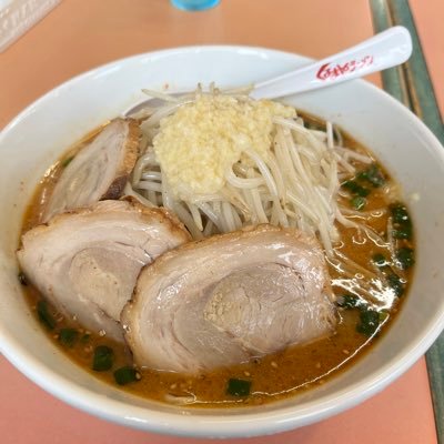 shizukubbazako's profile picture. 旧CB名ジーノミニライト お笑い好き 車、歌好き 適当につぶやきまするLGBT、昔バントしてました