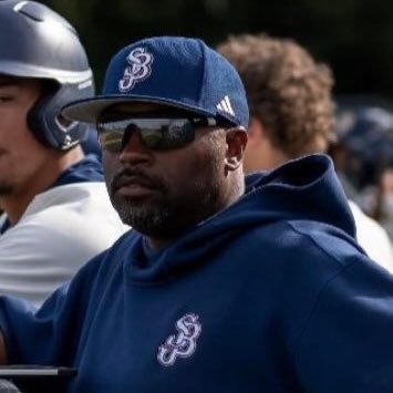 Hitting Coach St John Bosco. Educator, Husband and Father to Andre, Darius and Kiana. “I can do all things through Christ who strengthens me” Phil 4:13